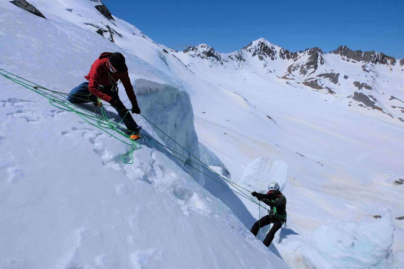 Ice Lab - Die Spaltenbergung üben, Foto: Benjamin Zörer I Climbers Paradise